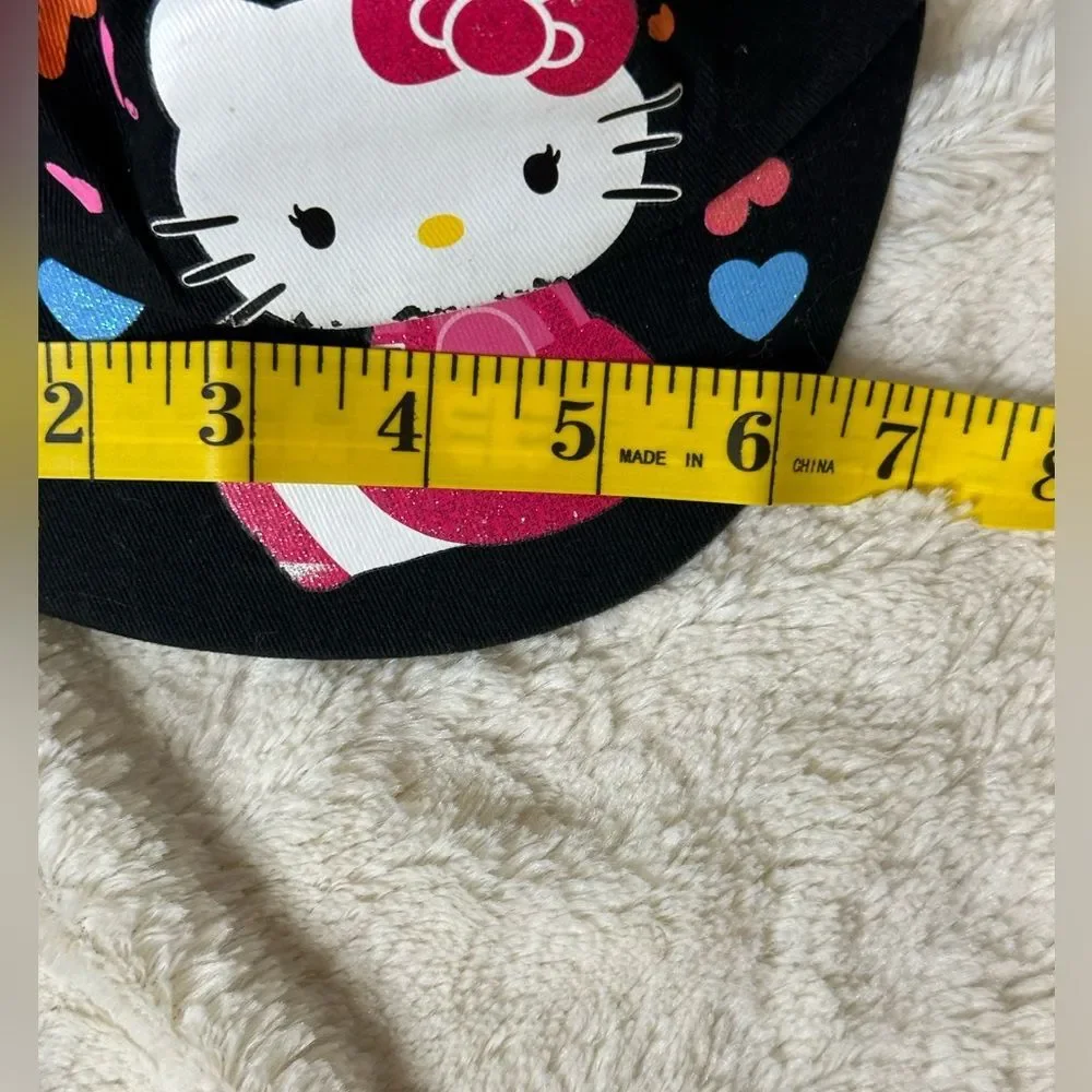 Hello Kitty girls Black cap with multicolored hearts